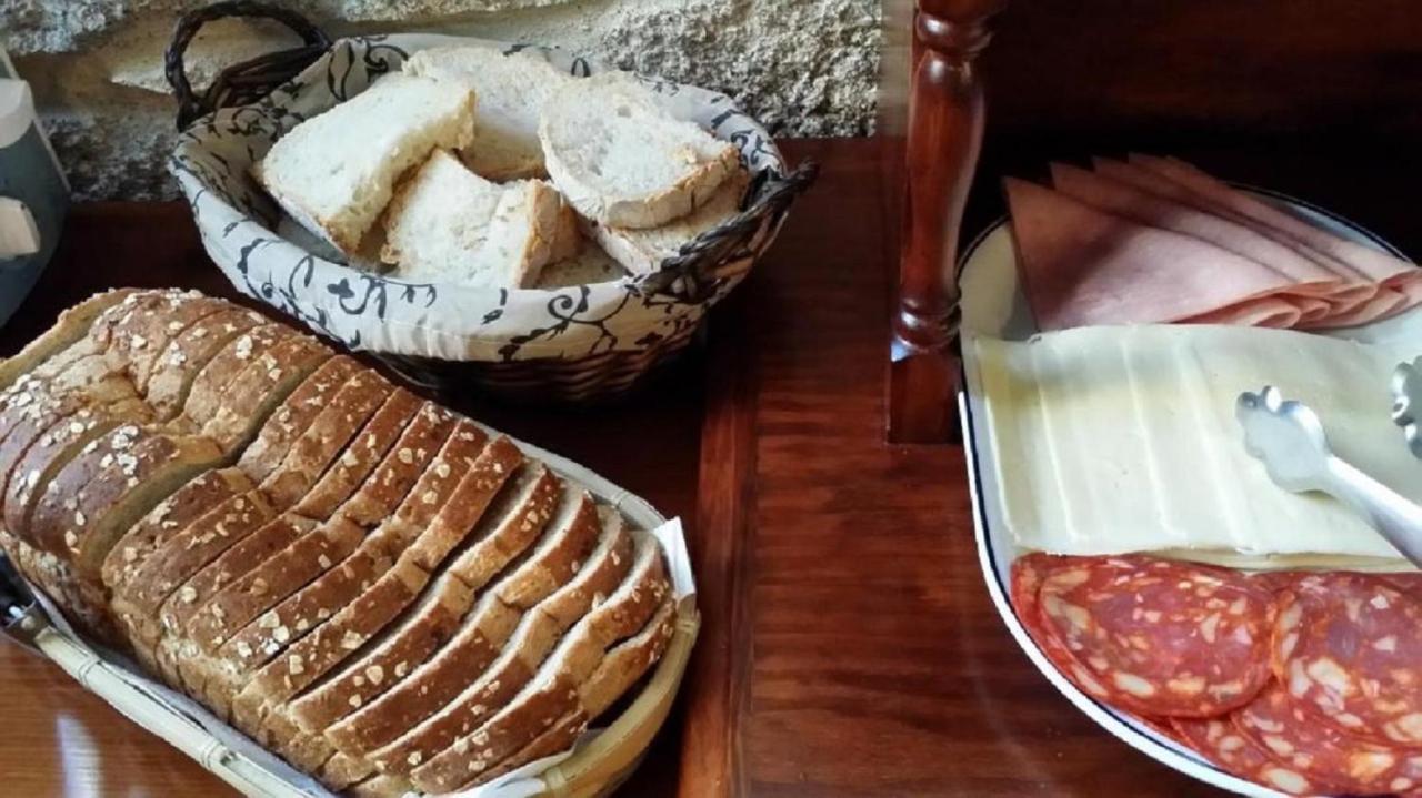 Casa Rural Vella Da Rivera O Sisto Luaran gambar
