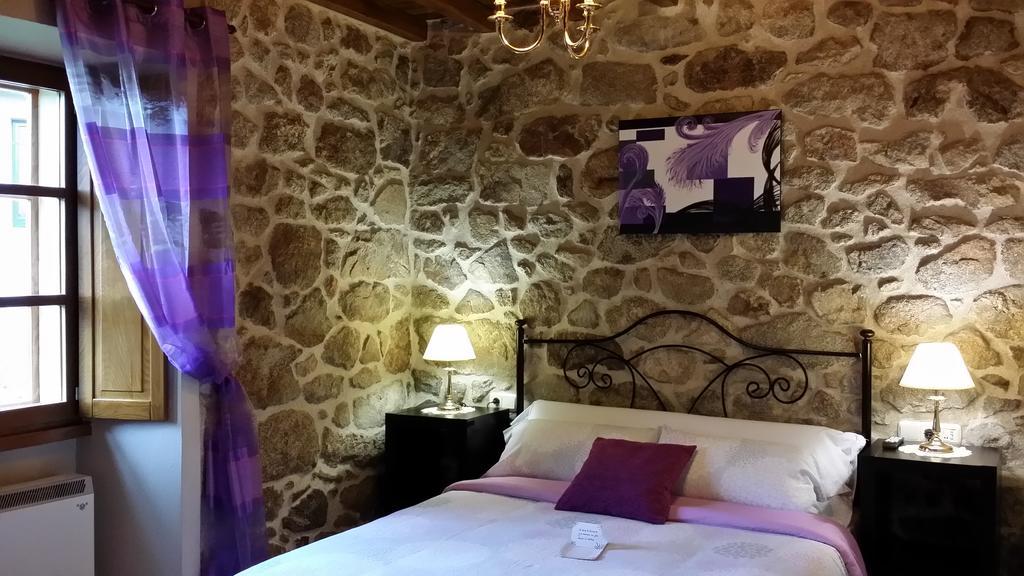 Casa Rural Vella Da Rivera O Sisto Bilik gambar