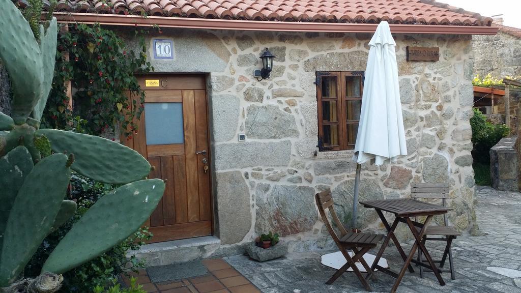 Casa Rural Vella Da Rivera O Sisto Bilik gambar